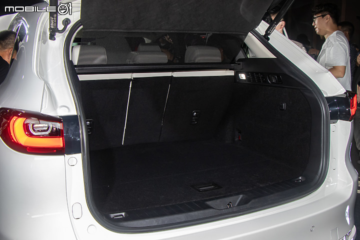 【採訪】預售價120萬元起!Mazda CX-60實車預賞搶先看!