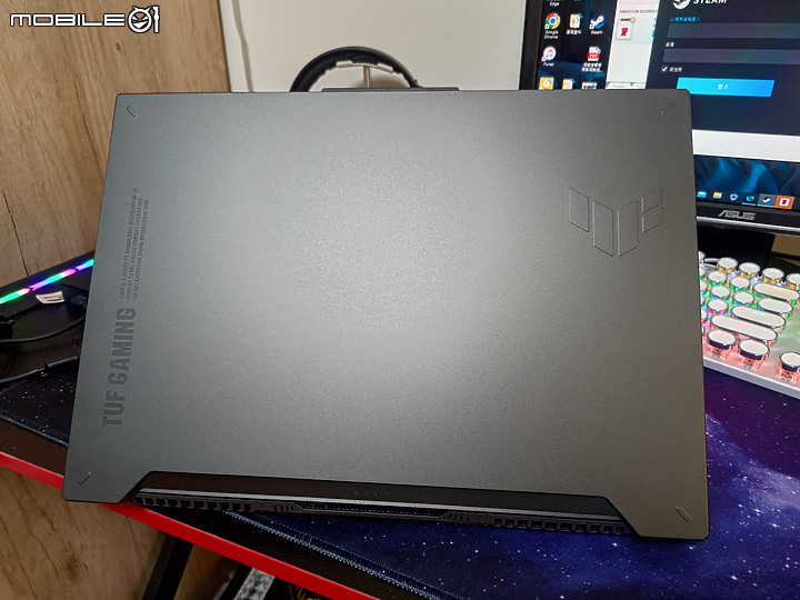 今年叔叔依舊是工具人之～大眾傳播系的表妹電腦採購FA507XI
