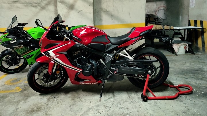 《老婆的通勤檔車2》CBR650R
