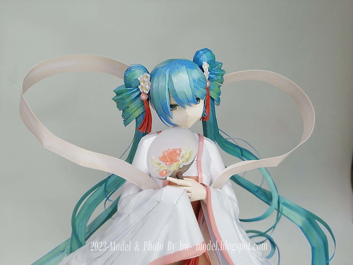 點我看大圖 VOCALOID 初音未來(中秋明月 Ver.) 紙模型 製作