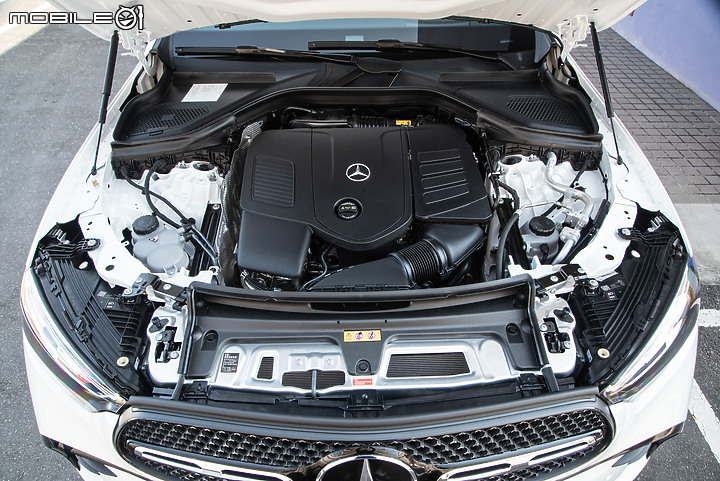 Mercedes-Benz GLC 300 4MATIC Coupe試駕｜更迷人的美背曲線，進化幅度同樣讓人驚艷！