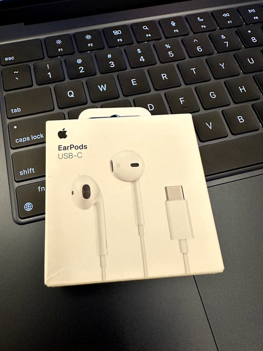 [簡單開箱] AirPods Pro 2 USB-C 版本