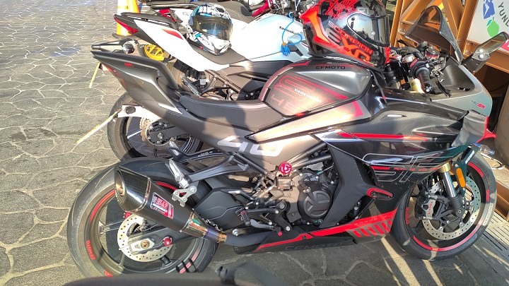 《老婆的通勤檔車2》CBR650R