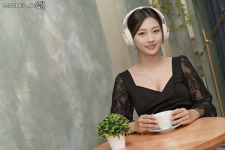 點我看大圖 Bose QuietComfort Ultra 消噪耳機體驗報告|沈浸式音效進展躍動細膩聽感