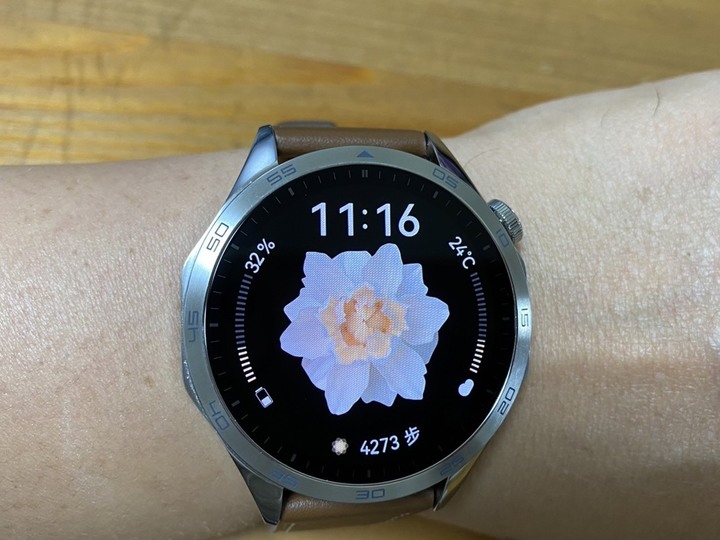 買給長輩用的第一支智慧手錶-華為watch-GT4