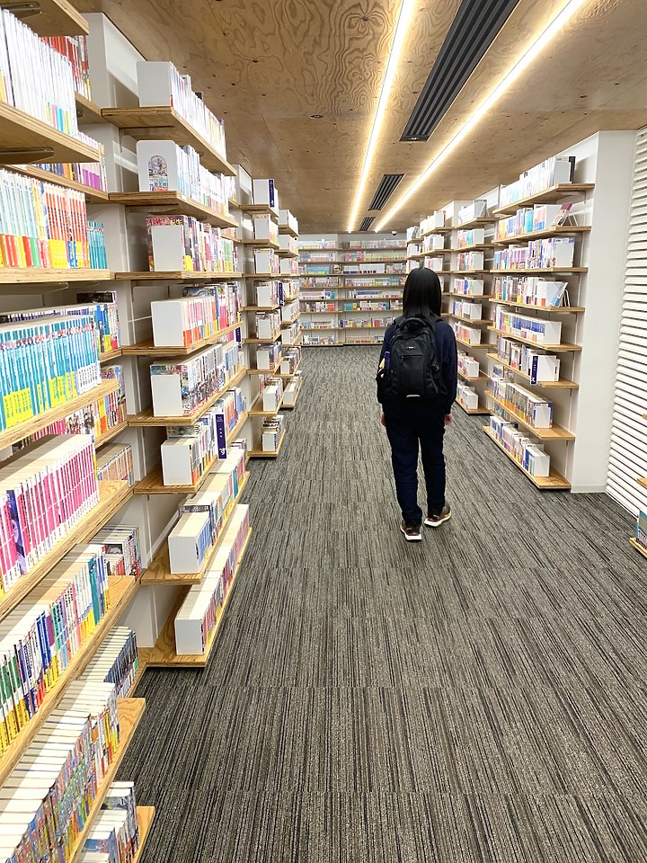 點我看大圖 <日本>2023全家人解封日本行~角川武藏野博物館 文豪野犬迷妹來了!