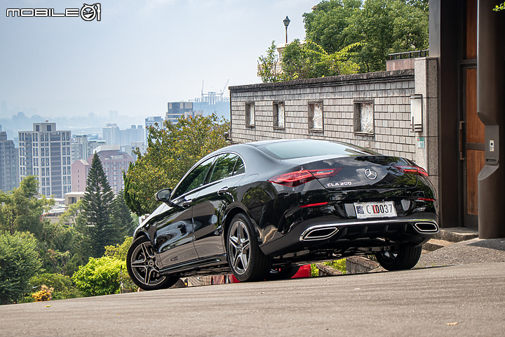 Mercedes-Benz CLA 200 Coupe 小改款試駕|不是只有顏值能說嘴!
