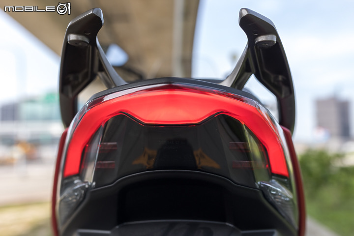 2023 KYMCO GDINK CT300 試駕｜堅守踏板唯二車款 大燈進化更加有型