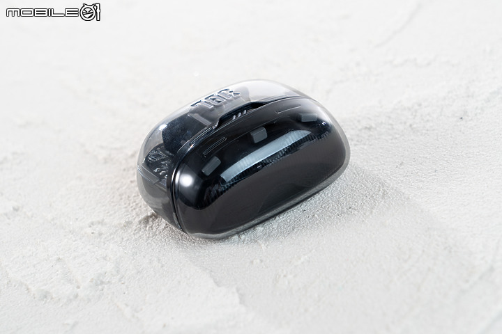JBL Tune Beam Ghost 真無線降噪耳機體驗報告｜透視風潮強勢來襲！