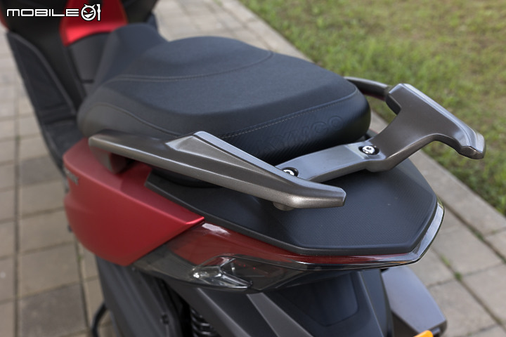 2023 KYMCO GDINK CT300 試駕｜堅守踏板唯二車款 大燈進化更加有型