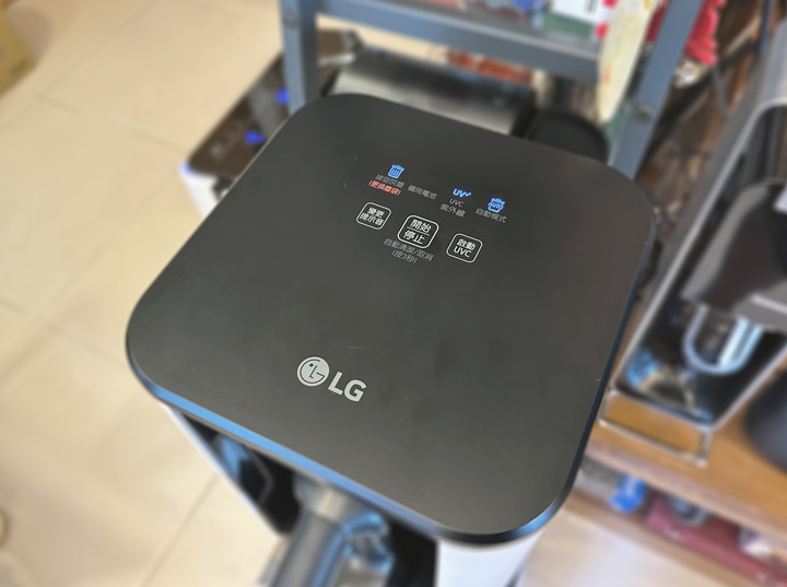 打掃神器LG A9TS蒸氣濕拖吸塵器開箱分享