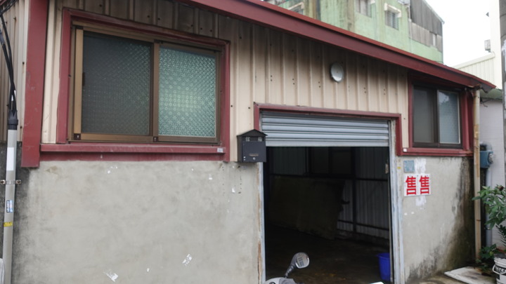 點我看大圖 北區旭日街868萬買大地坪43.25坪買地送屋(住四)