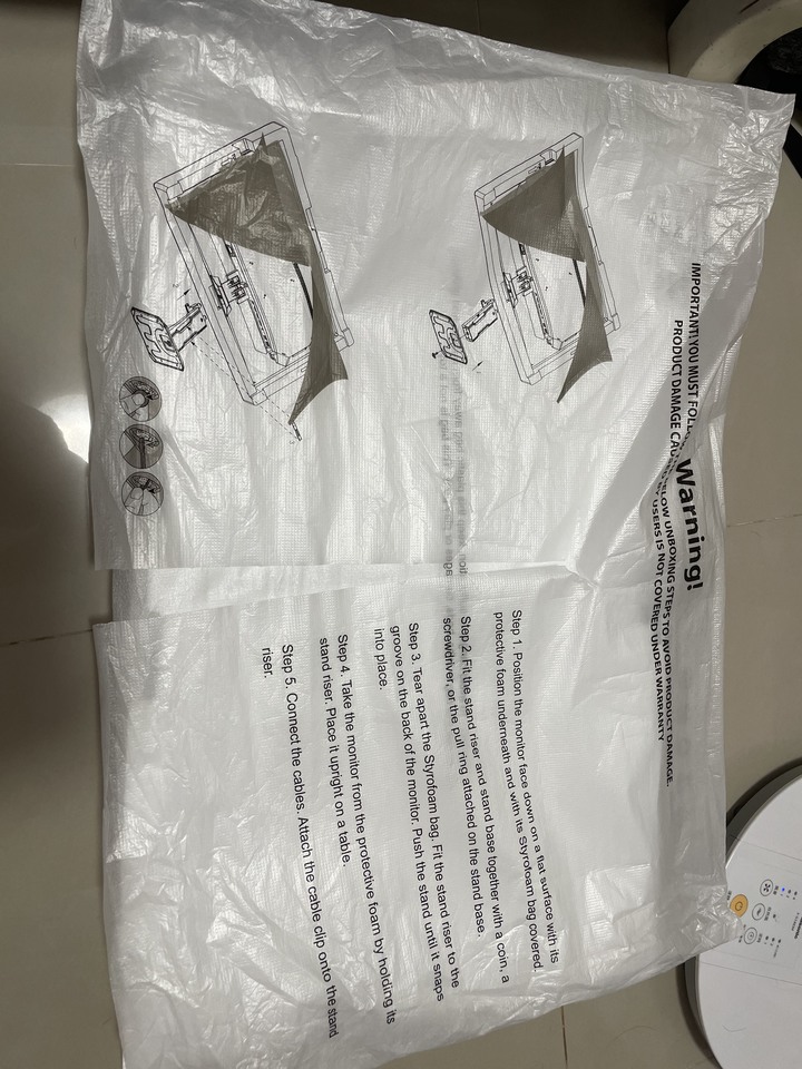 [開箱] 技嘉GS32QC 2K+165Hz+1500R 超高CP值開箱