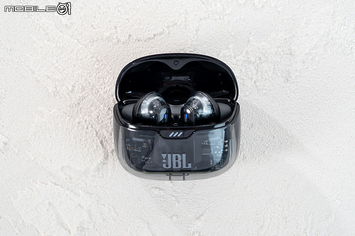 JBL Tune Beam Ghost 真無線降噪耳機體驗報告｜透視風潮強勢來襲！