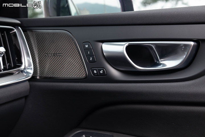 Volvo V60 Plus B3 試駕|旅行車老將再出招,入門動力更顯超值!