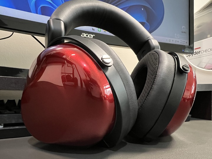 點我看大圖 優雅的典範, HiFiMan HE-R9 封閉式耳罩耳機 評測開箱 Review 【NOD】
