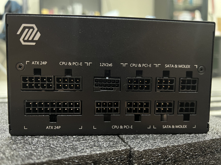 MAG A750GL 開箱，拿來接貝斯效果器能行嗎...？