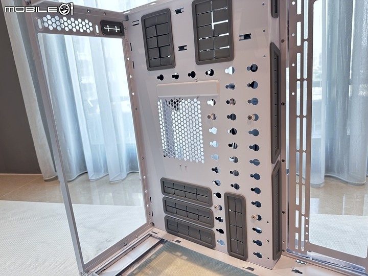 XL號全景機殼 聯力 O11 Dynamic EVO XL