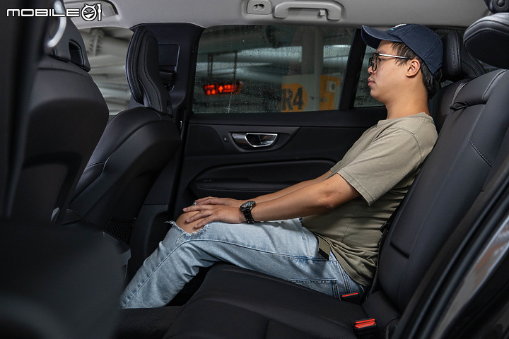 Volvo V60 Plus B3 試駕｜旅行車老將再出招，入門動力更顯超值！