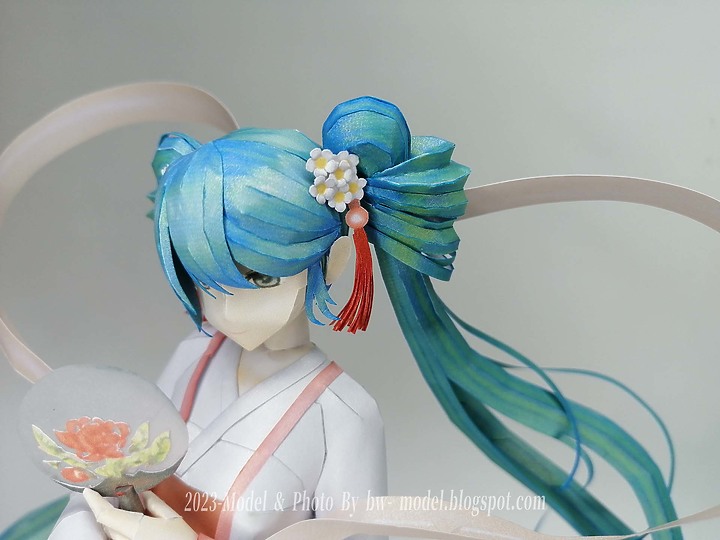 點我看大圖 VOCALOID 初音未來(中秋明月 Ver.) 紙模型 製作