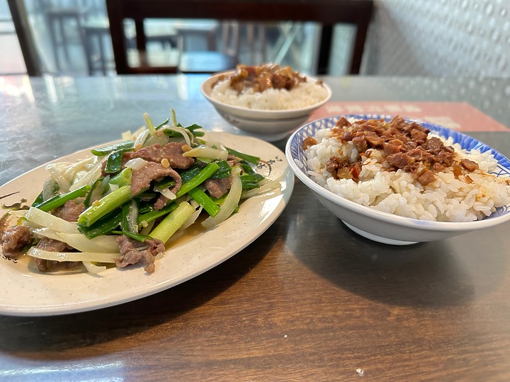 台南東區｜億哥牛肉湯後甲店＿近南紡24小時營業牛肉湯