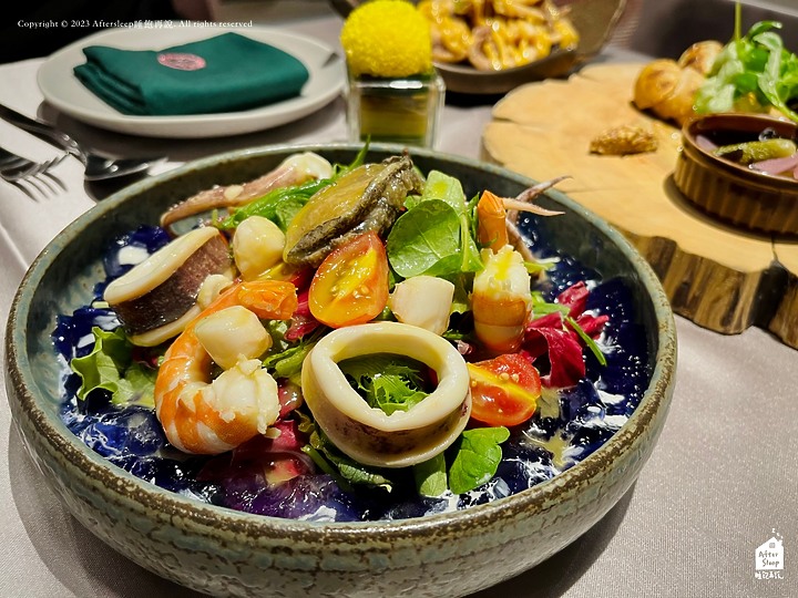 點我看大圖 高雄前金|蘼樂餐酒 LEE’S GARDEN WINE BAR_高雄漢神百貨內推薦餐酒館