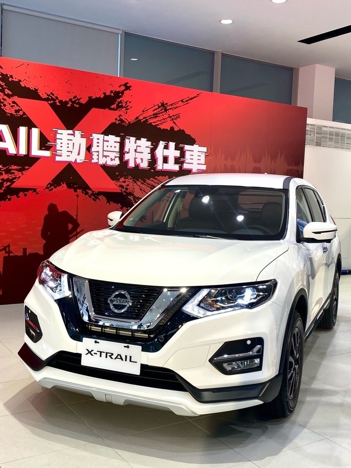 X-TRAIL輕油電移動歌唱廳 忠孝東路開九遍都不累