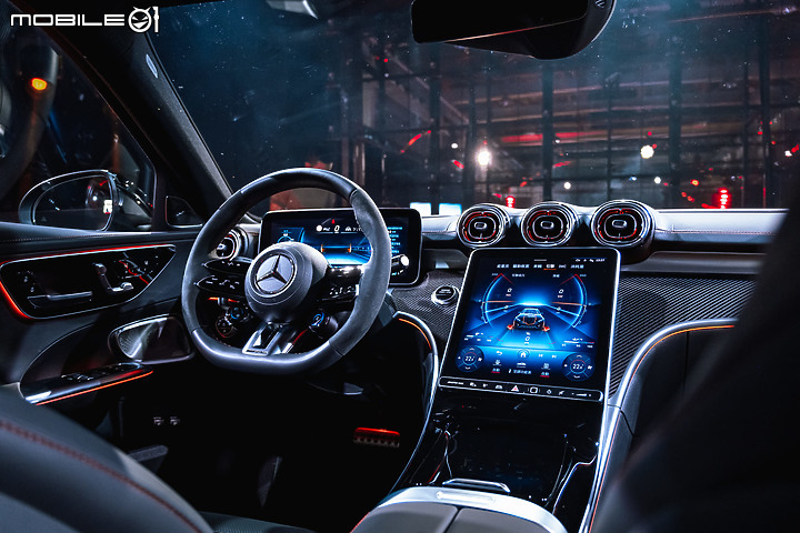 【採訪】國內定價自603萬元起！新世代Mercedes-AMG C 63 S E Performance正式發表！