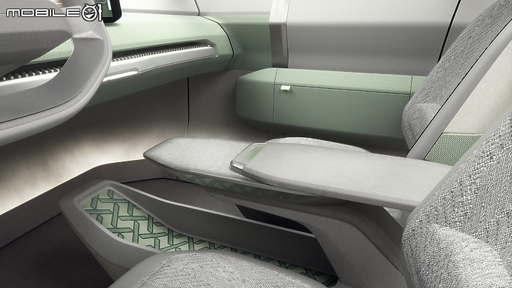 【海外新訊】Kia「EV3」與「EV4」概念車現身， 將協助品牌2026年達成年銷百萬輛電動車目標！
