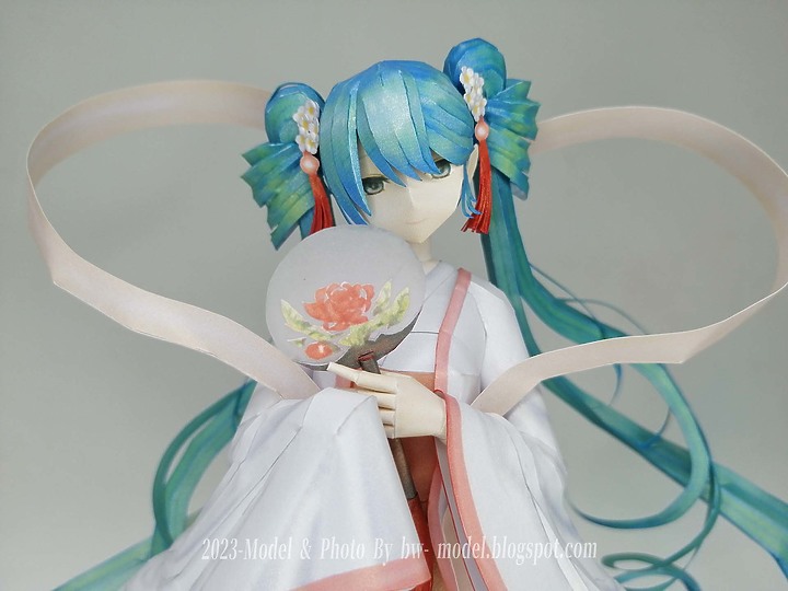 點我看大圖 VOCALOID 初音未來(中秋明月 Ver.) 紙模型 製作