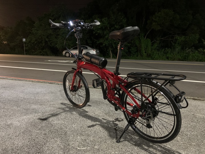 Tern D9改壹佰克451後輪350W電機電池15AH安裝分享與滿電100公里實測