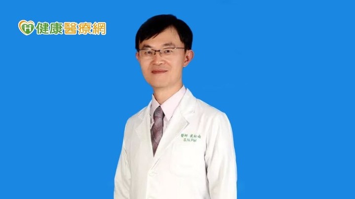 點我看大圖 貧血、腳腫、眼球無法轉動六旬翁罹罕見華氏巨球蛋白血症