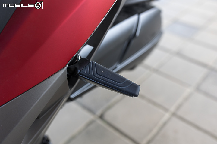 2023 KYMCO GDINK CT300 試駕｜堅守踏板唯二車款 大燈進化更加有型