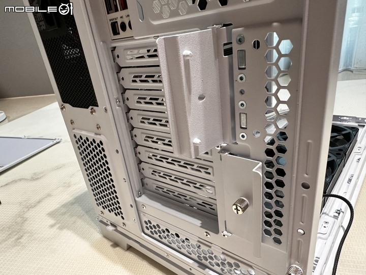 XL號全景機殼 聯力 O11 Dynamic EVO XL