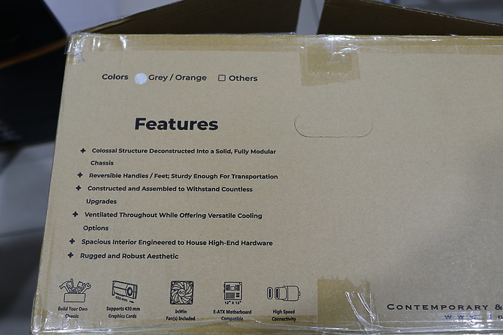 INWIN 金屬框架全模組機殼。DUBILI - 銀灰開箱