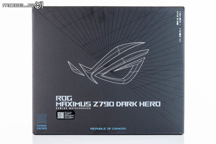 ROG MAXIMUS Z790 Dark Hero 主機板開箱實測 以沉穩設計迎接新一代處理器挑戰平台