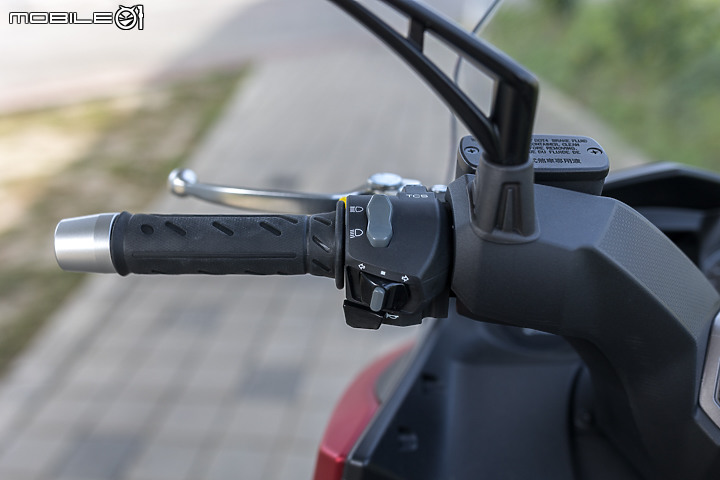 2023 KYMCO GDINK CT300 試駕｜堅守踏板唯二車款 大燈進化更加有型