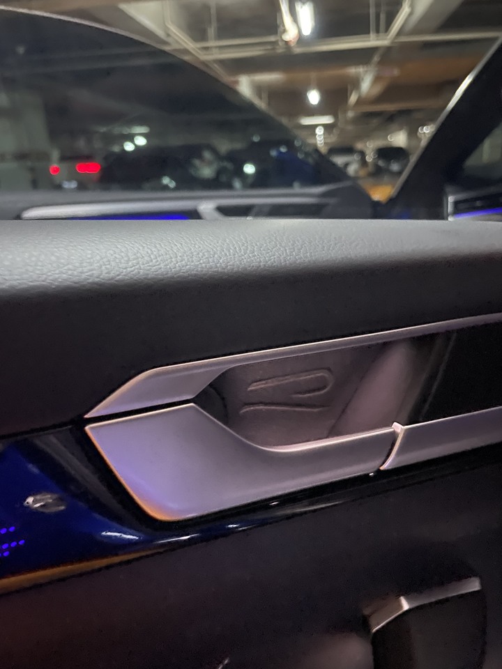 價不在高，藝術為名。車不在快，夠帥就行- 停產前的最後相遇 Arteon Shooting Brake 430
