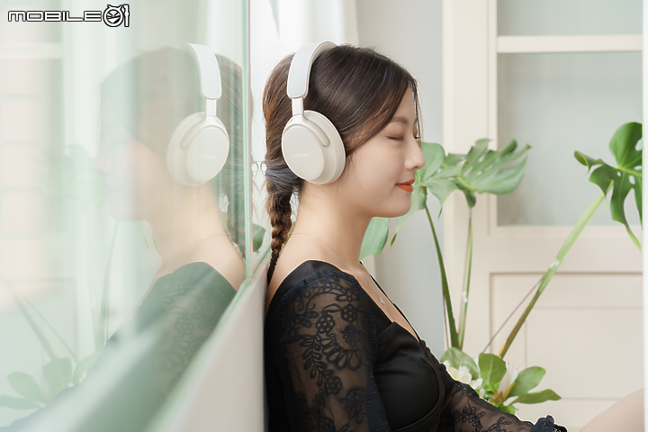 點我看大圖 Bose QuietComfort Ultra 消噪耳機體驗報告|沈浸式音效進展躍動細膩聽感