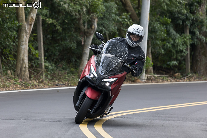 2023 KYMCO GDINK CT300 試駕｜堅守踏板唯二車款 大燈進化更加有型