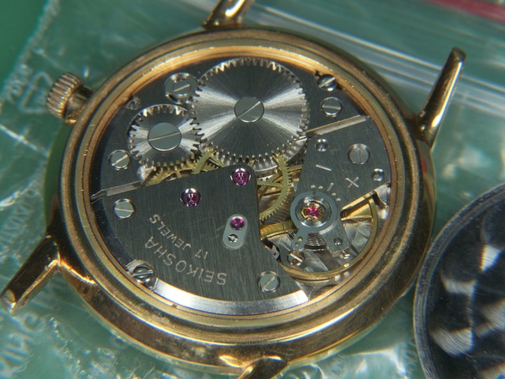 自娛玩修錶 - 原點(之二): Seiko精工Laurel桂冠手上鏈老錶 (cal. "Seiko Laurel")