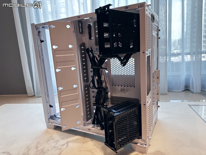 XL號全景機殼 聯力 O11 Dynamic EVO XL