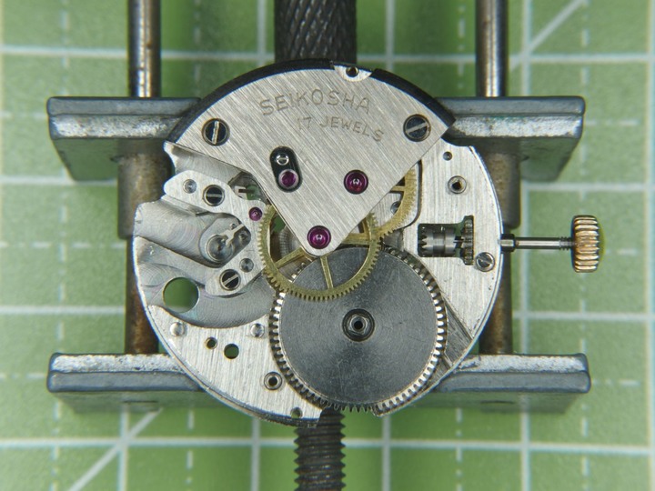 自娛玩修錶 - 原點(之二): Seiko精工Laurel桂冠手上鏈老錶 (cal. "Seiko Laurel")