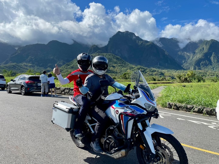 重機環島 By Honda NT1100, Africa Twin非洲雙CRF1100, CBR650R, Suzuki DL650, SYM Joymax Z300