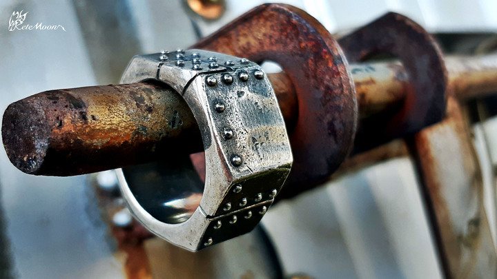 RXE-六角鉚釘銀戒