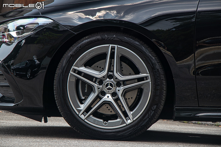 Mercedes-Benz CLA 200 Coupe 小改款試駕|不是只有顏值能說嘴!