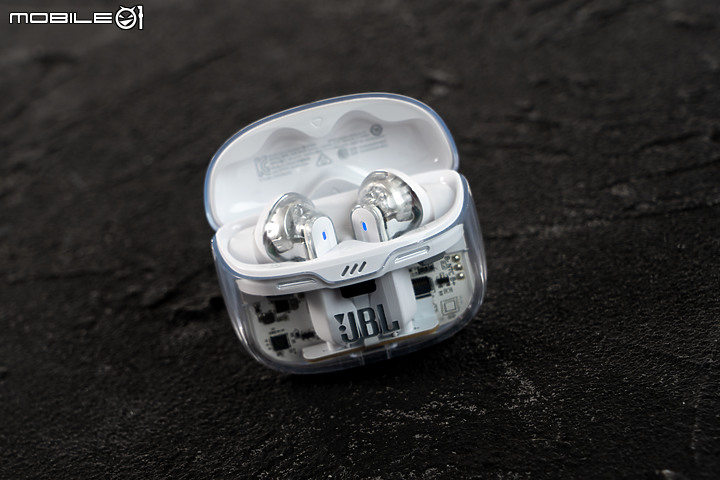JBL Tune Beam Ghost 真無線降噪耳機體驗報告｜透視風潮強勢來襲！