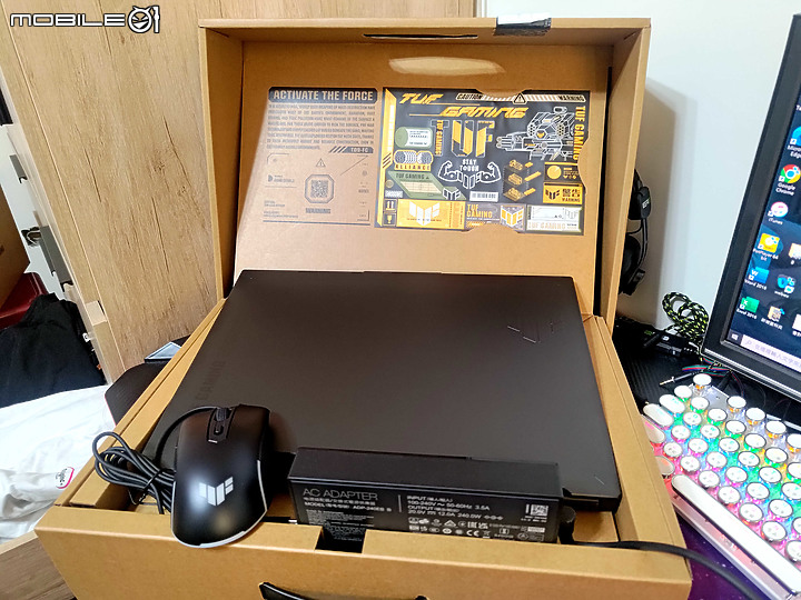 今年叔叔依舊是工具人之～大眾傳播系的表妹電腦採購FA507XI
