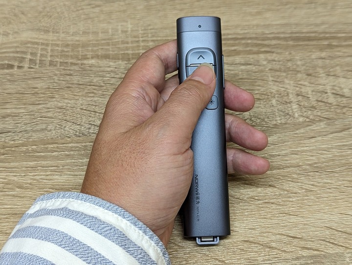 丟掉羅技,諾為N97s簡報筆擁有羅技SPOTLIGHT所有功能,支援 TYPE-C / USB-A 跟藍牙連接,還只要1/4 價格