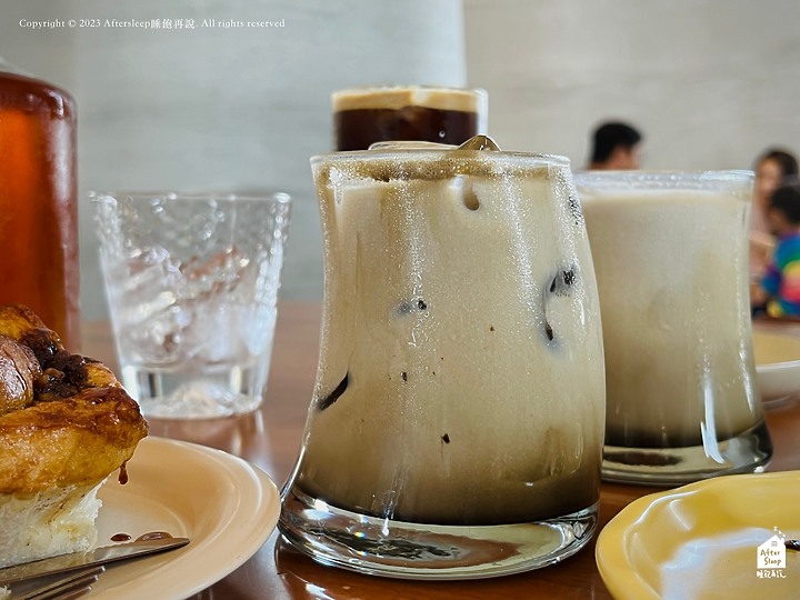屏東東港｜海上教堂咖啡MARITIME BUILDING CAFÉ＿大鵬灣超美打卡景點